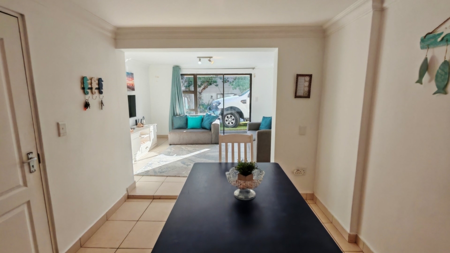5 Bedroom Property for Sale in Twee Kuilen Western Cape